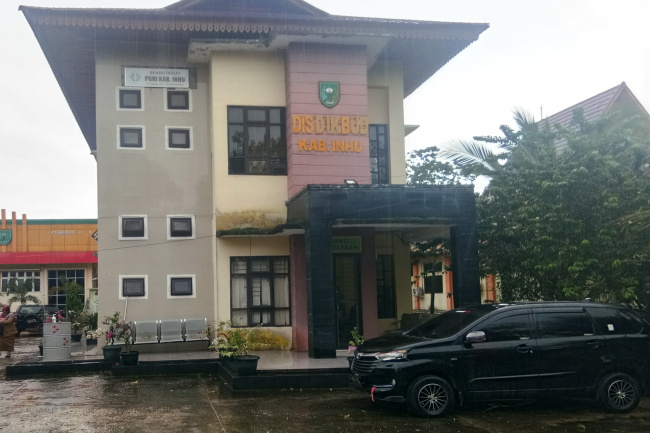 Hujan Melanda, Kadisdikbud Inhu Himbau Korwil Siaga Setiap Saat 