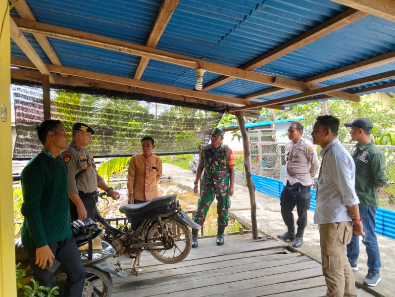 Kanit Samapta Polsek Kateman Sosialisasikan Pilkada Damai hingga ke Pelosok Desa