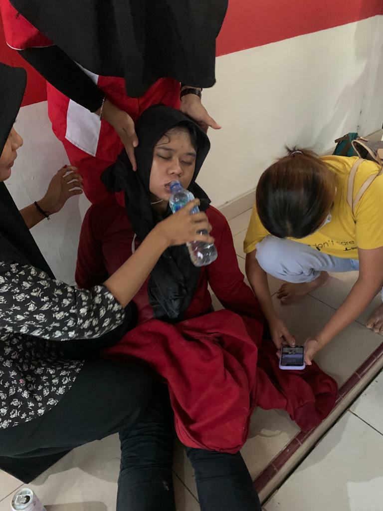 Minum Cairan Pembersih Lantai Untuk Bunuh Diri, Seorang Gadis Pingsan di Toilet  SPBU