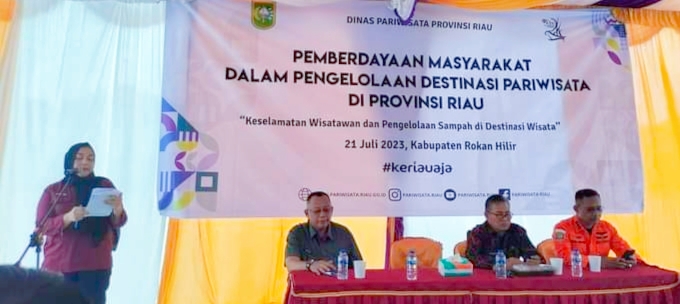 Dinas Pariwisata Riau Taja Bimtek Keselamatan Wisatawan dan Pengelolaan Sampah di Rohil