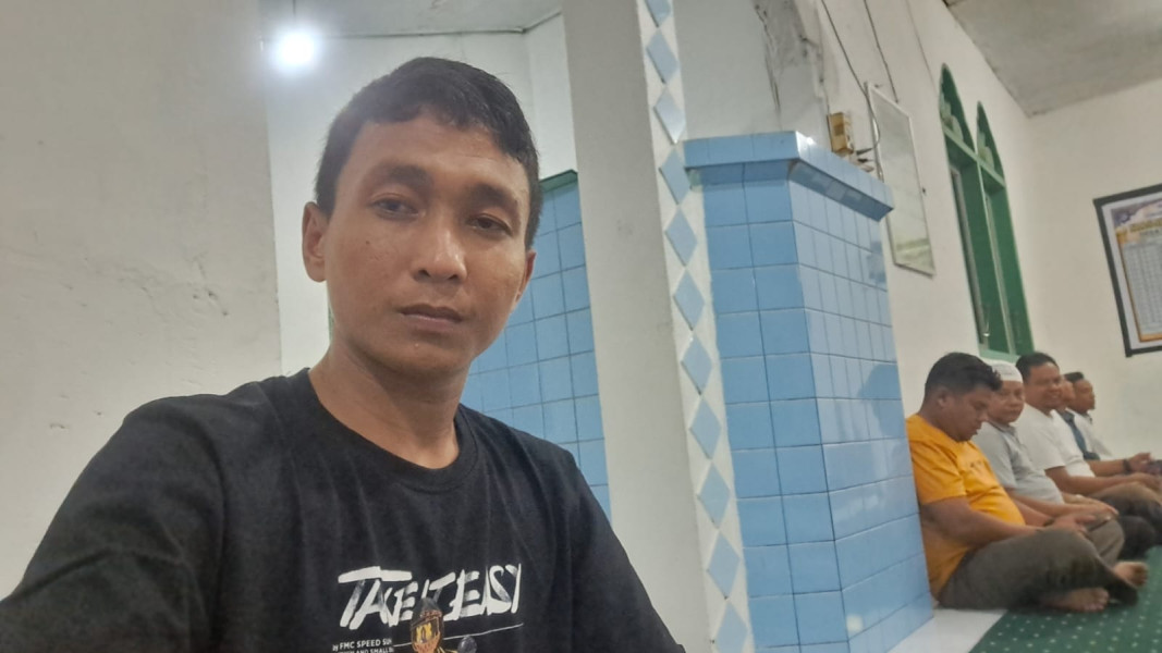 Ratusan Warga Berdatangan Rapat Pembubaran Panitia Semarak Ramadhan 1444 Dilanjutkan Persiapan Pacu Jalur 2023