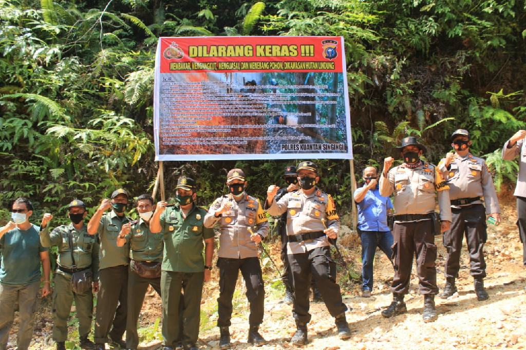 Cegah Pembalakan Liar, Dua Kapolres Pimpin Patroli dan Pengecekan Bersama ke Hutan Lindung