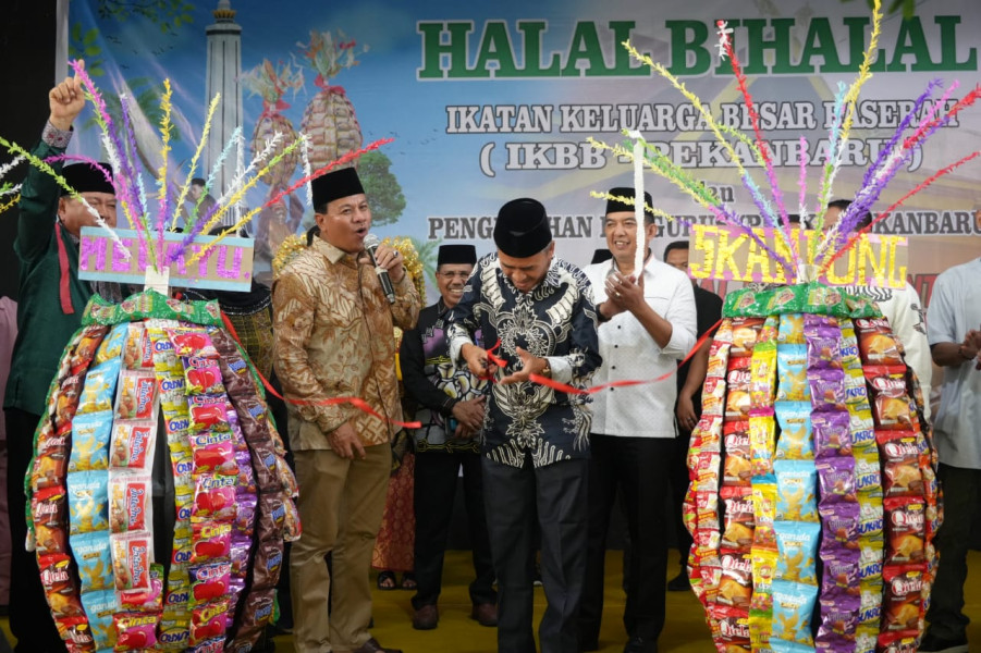 Hadiri Halal Bi Halal IKKS Dan   IKBB  Suhardiman Jadikan Organisasi Ini Sarana Menjalin Silaturahmi Di Rantau