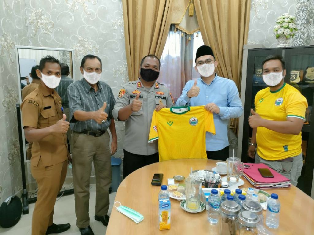 Kapolres Kampar Dukung PSBS Bangkinang Berlaga di Liga 3 Sepakbola Indonesia