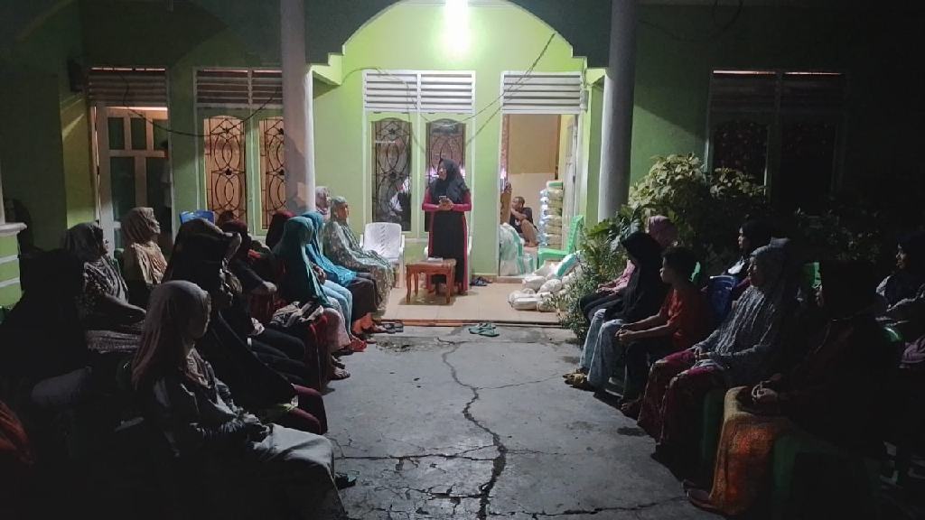 Sudah 15 Bulan Mendapatkan Bantuan Beras, Warga: Terimakasih Hamba Allah