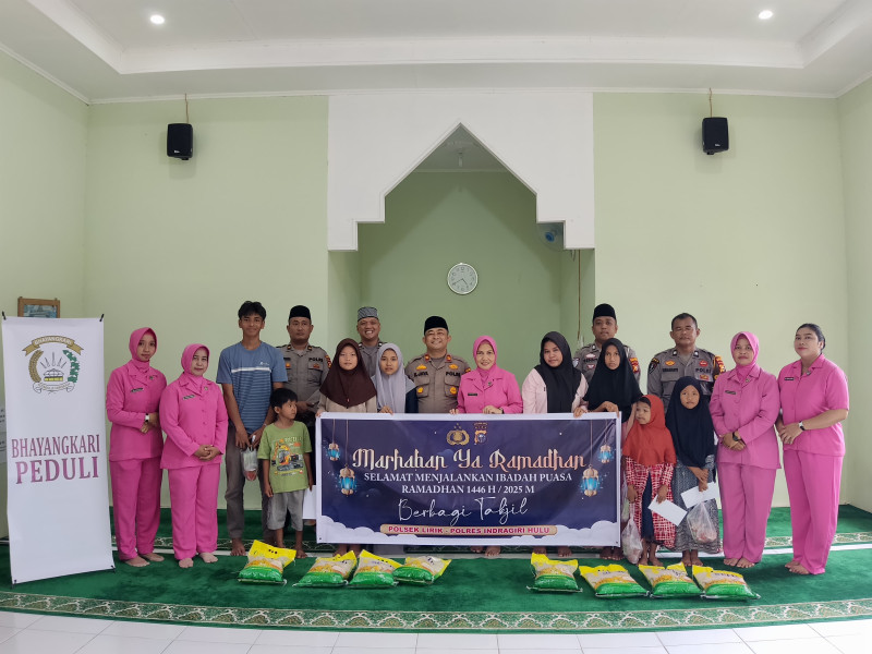 Ramadhan Suci, Ramadhan Berbagi: Polsek Lirik Bersama Anak Yatim