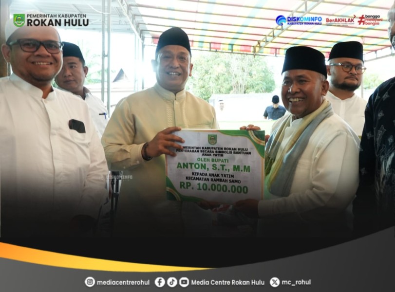 Safari Ramadan di Karya Mulya, Bupati Anton Serahkan Santunan dan Komitmen Tuntaskan Infrastruktur Desa