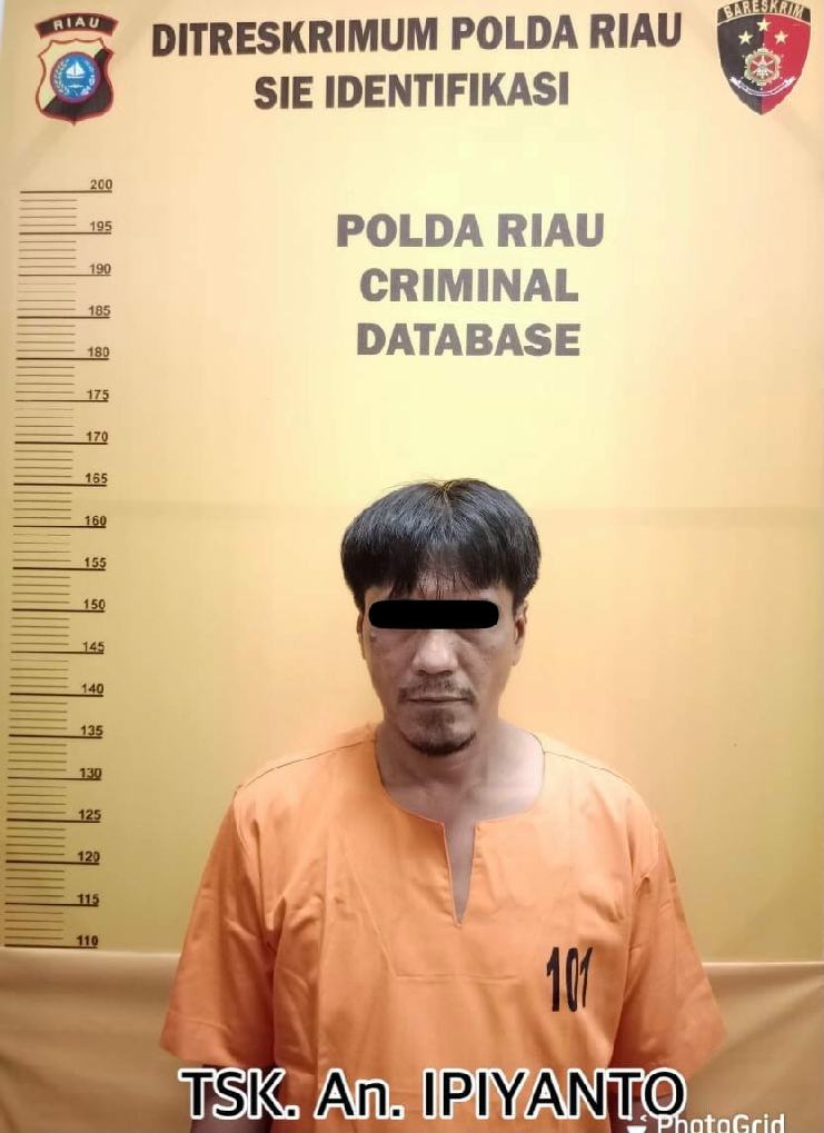 Tim Jatanras Polda Riau dan Polresta Pekanbaru Amankan Pelaku Pembakaran Gedung Bappeda 