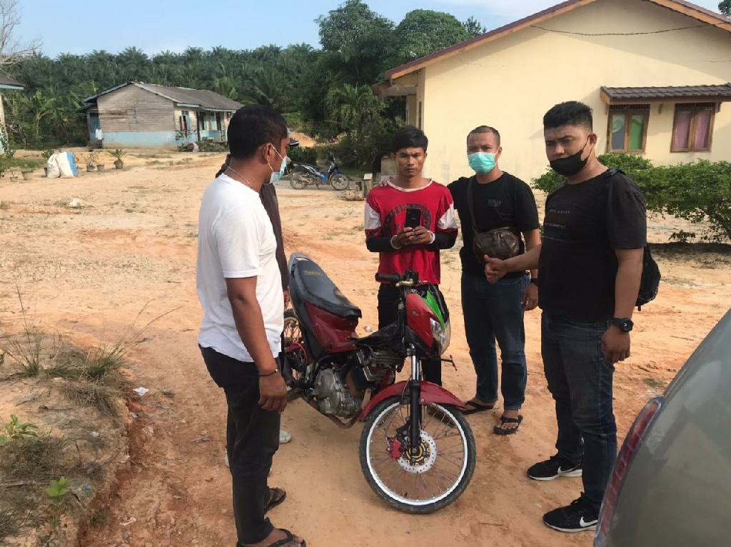 Polsek Koto Gasib Berhasil Menangkap Pelaku Tindak Pidana Pencurian dengan Kekerasan 