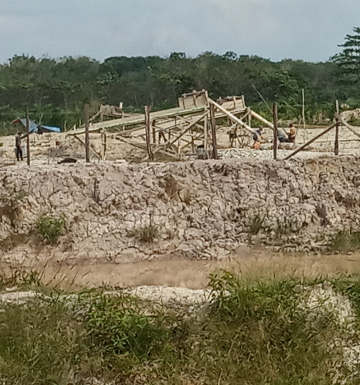 Oknum Kades Diduga Dalang PETI di Desa Gunung Kesiangan, Kuansing