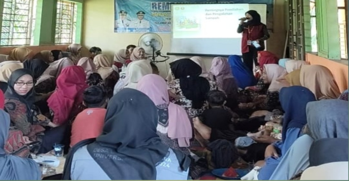 Mahasiswa KKN MBKM UNRI Gelar Sosialisasi Pentingnya Pengolahan Sampah, Bagi Masyarakat Desa