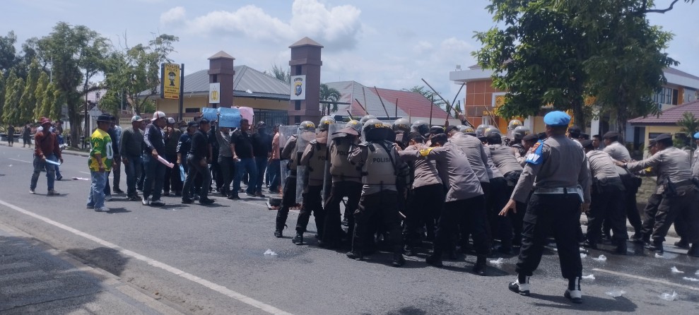 Polres Inhu Sukses Gelar TWG dan Simulasi Sispam Mako-Unras, Wakapolda Riau Apresiasi Kesiapsiagaan Personel