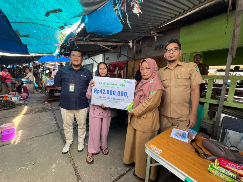 BPJS Ketenagakerjaan Rengat Gelar Aktivasi Pasar “Kerja Keras Bebas Cemas