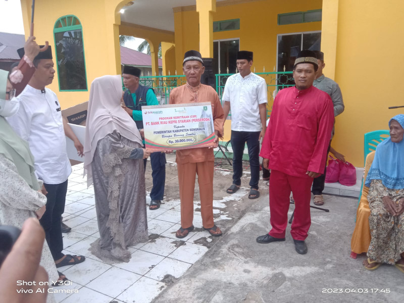 Bupati Bengkalis Kasmari S.sos ,MP Hadiri Acara Safari Ramadhan Kecamatan Rupat Utara