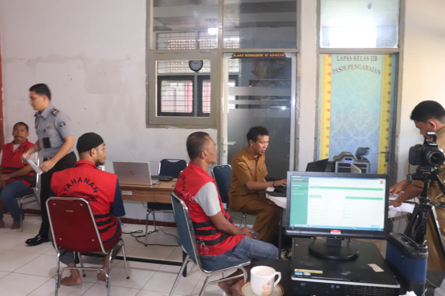 Lapas Pasir Pengaraian Percepat Perekaman E-KTP untuk Sukseskan Pemilu 2024