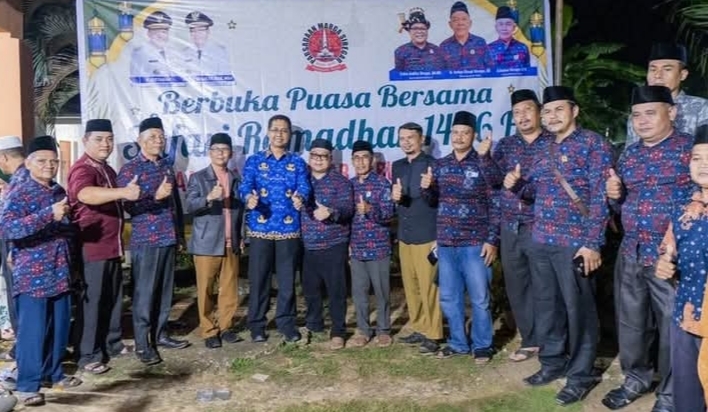 Wabup Rohil Safari Ramadhan & Berbuka Puasa Bersama dengan Parsadaan Marga Siregar