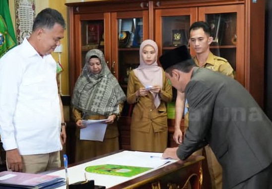 Diakhir Jabatannya Siswandi Lantik Pejabat Natuna