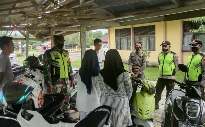 Datangi Instansi Pemerintah Kecamatan Peranap, Koptu Wanudin: Seluruh ASN Patuh Terhadap Prokes