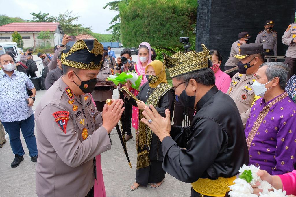 Disambut Forkopimda, Irjen M Iqbal: Saya Dedikasikan Tugas Kepolisian Untuk Masyarakat Riau