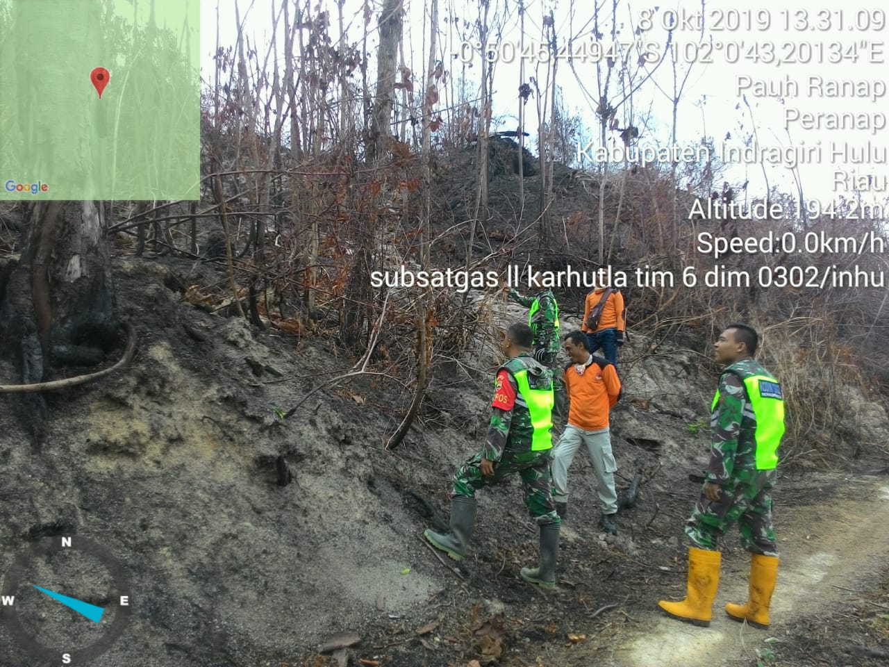 Terpantau Di LAPAN Fire Tim 06 dan Satgas KPBD Inhu Lakukan Peninjauan Di Bukit Susah