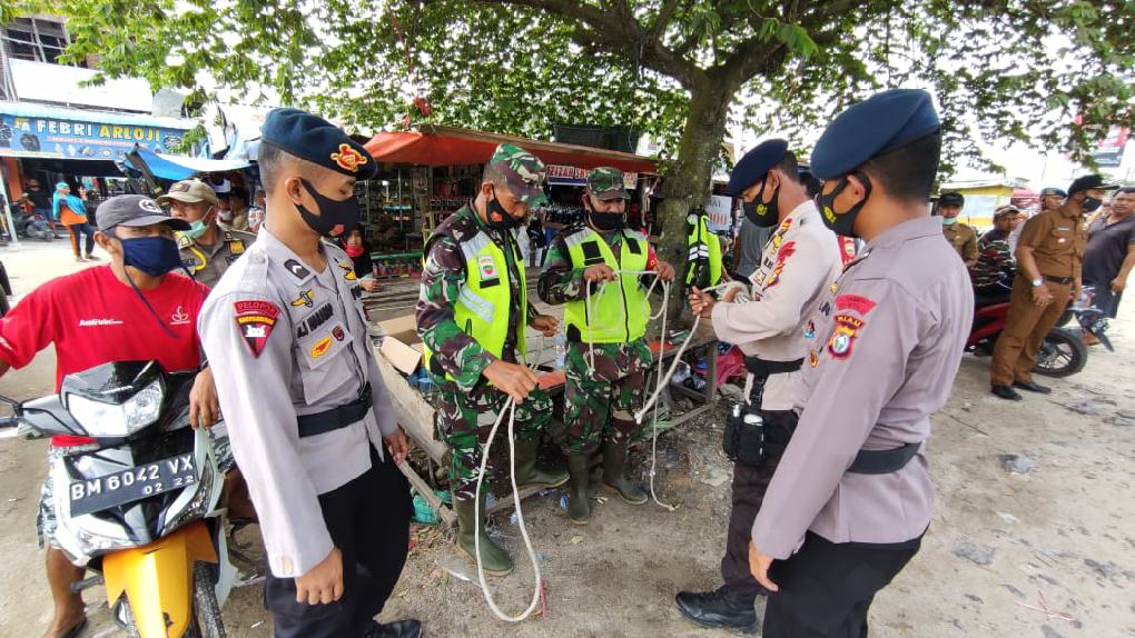 Jalin Sinergitas, Personel Brimob Riau dan TNI Gelar Latihan Pioner Bersama