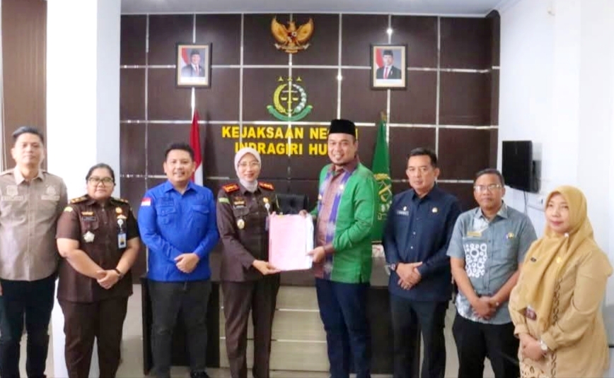 Kejari Inhu Kembalikan Aset Tanah 25 Hektare Milik Pemkab di Rakit Kulim