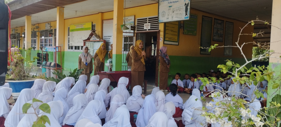 UPTD Puskesmas Pangkalan Kasai, Berikan Obat Cacing Untuk Siswa SDN 014 Sibabat
