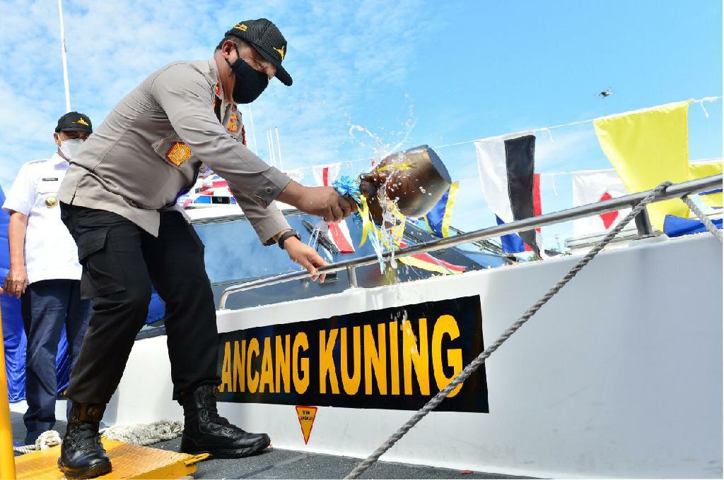 Kapolda Resmikan Kapal Pemburu Cepat (KPC) Lancang Kuning IV-2006 Dit Polair Polda Riau