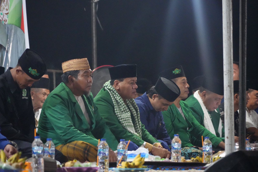 Peringati Maulid Nabi dan HUT Kuansing Masyarakat Marsawa Gelar Gebyar Sholawat, Bupati Sampaikan Apresiasi
