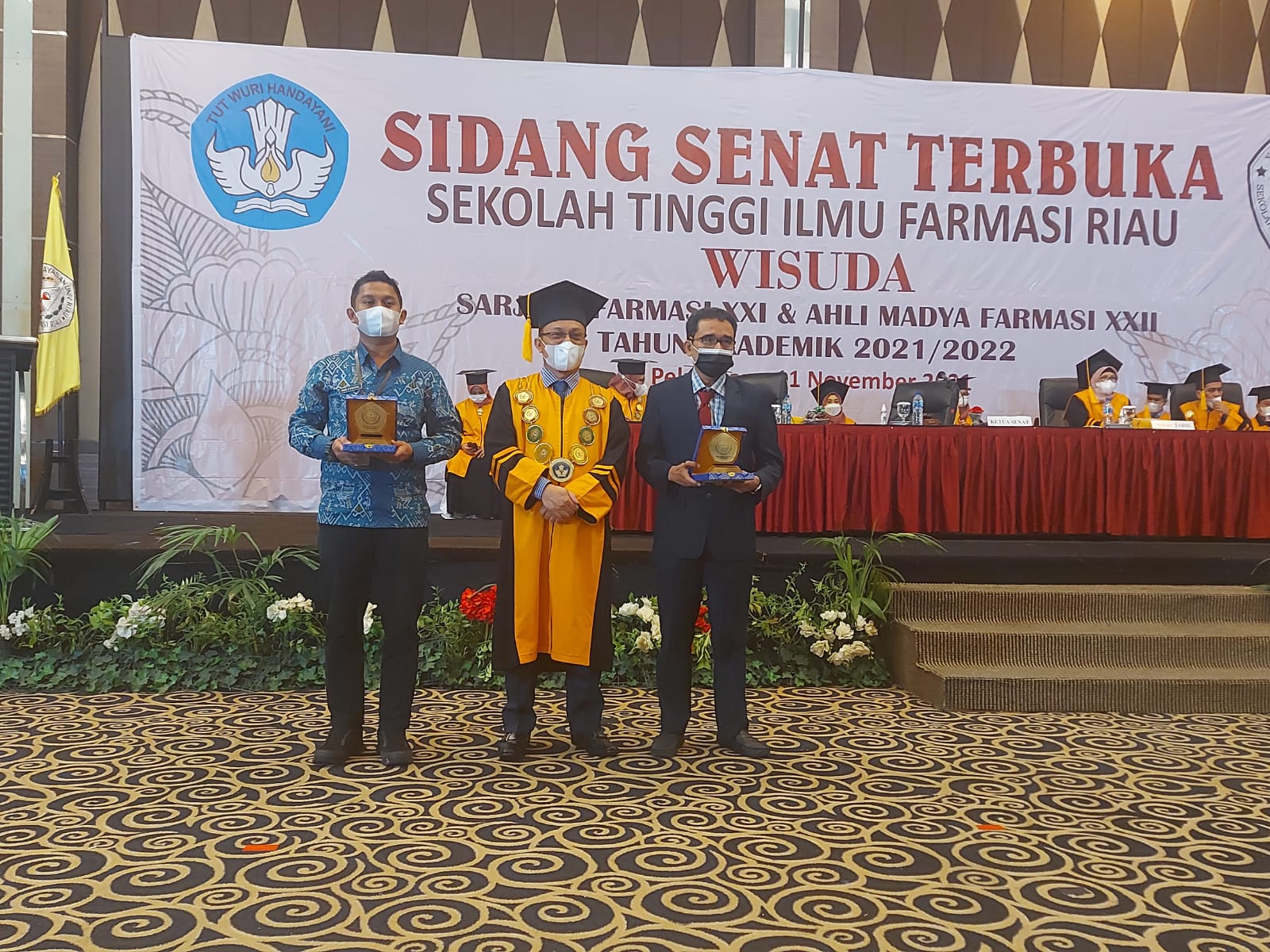 STIFAR Riau Laksanakan Wisuda, Profesionalisme Lulusan Jadi Sorotan