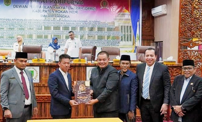 DPRD Rohil Gelar Paripurna Keputusan Tiga Ranperda, Hanya Satu Disahkan