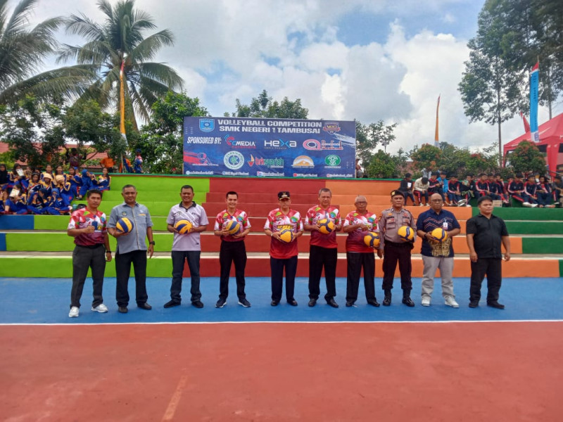 Turnamen Bola Voli Tingkat Pelajar SMA Secara Resmi Di Buka Camat Tambusai
