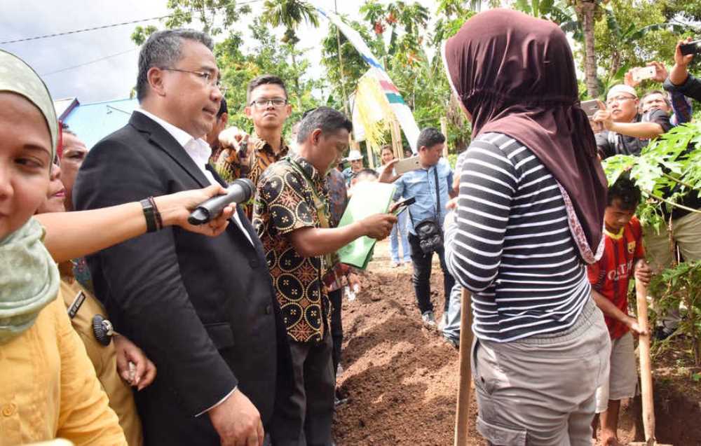 Selain Padat Karya, Menteri Desa Dorong Desa Miliki Produk Unggulan