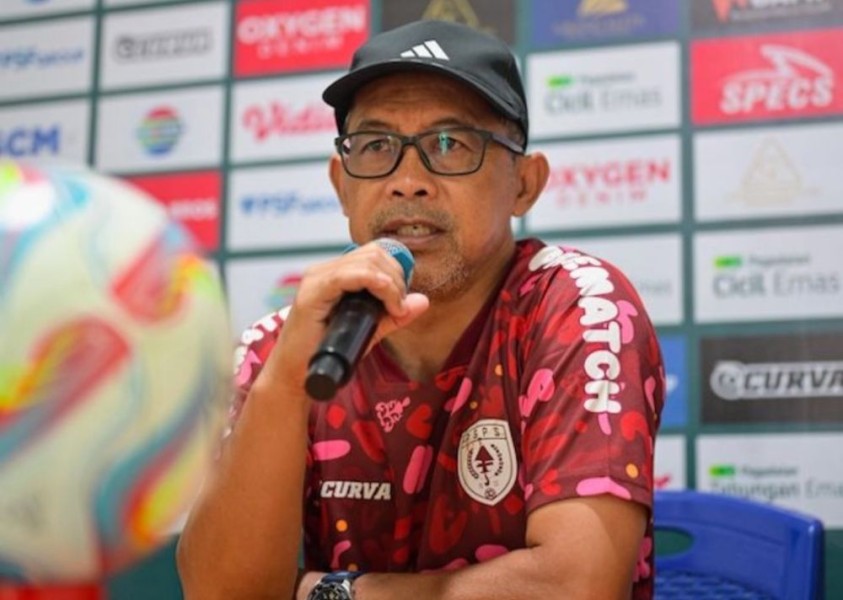 Aji Santoso Coret Tiga Pemain Asing PSPS, Siapkan Amunisi Baru untuk Putaran Selanjutnya