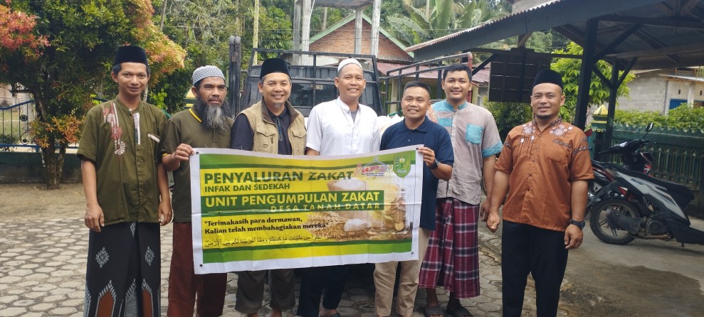 UPZ Desa Tanah Datar Salurkan Zakat dan Sembako untuk 135 Mustahik, Dana Terkumpul Capai Rp21,7 Juta