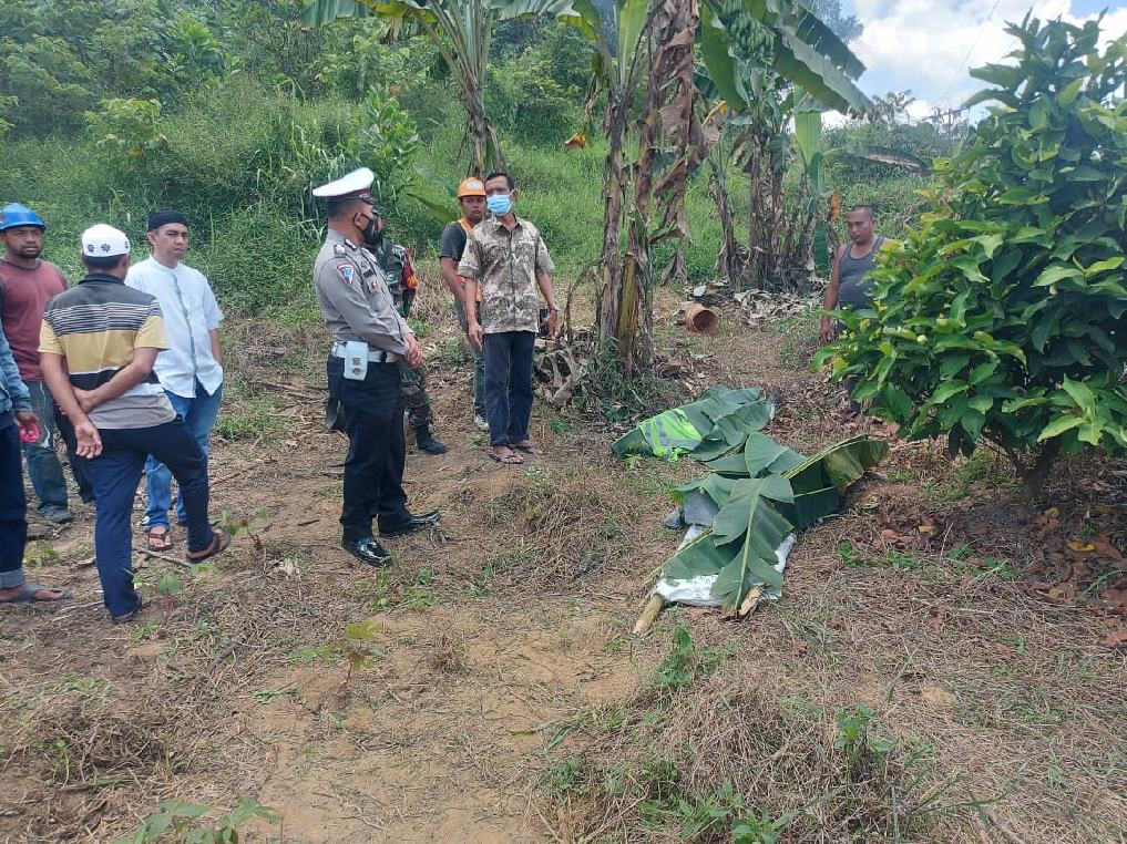 Tragis, 2 Pekerja CV. HRKU Tewas Tersengat Arus Listrik Saat Bekerja di Wilayah Desa Kebun Durian 
