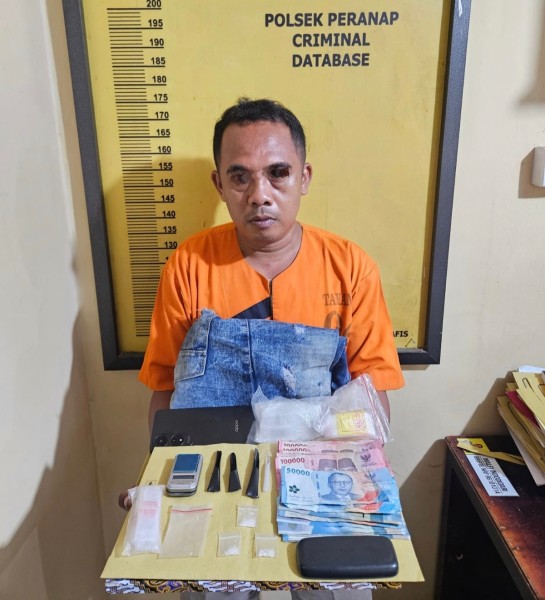 Miliki Tiga Paket Sabu, DH Alias Utay Diringkus Polsek Peranap