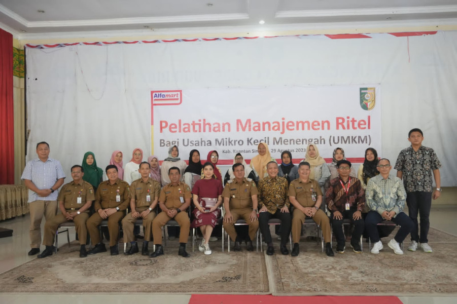 Buka Pelatihan UMKM Bupati Minta Alfamart Lindungi Pengusaha Lokal