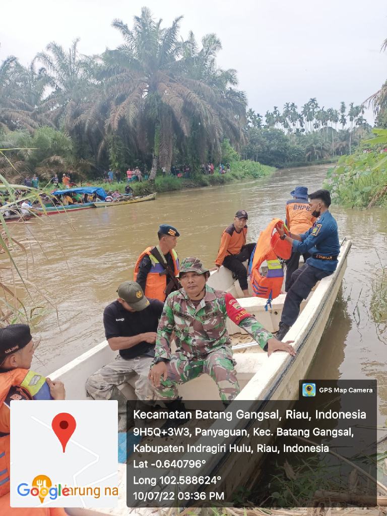 Personel Batalyon C Pelopor dan Tim Gabungan Temukan Orang Hilang Warga Desa Penyaguan