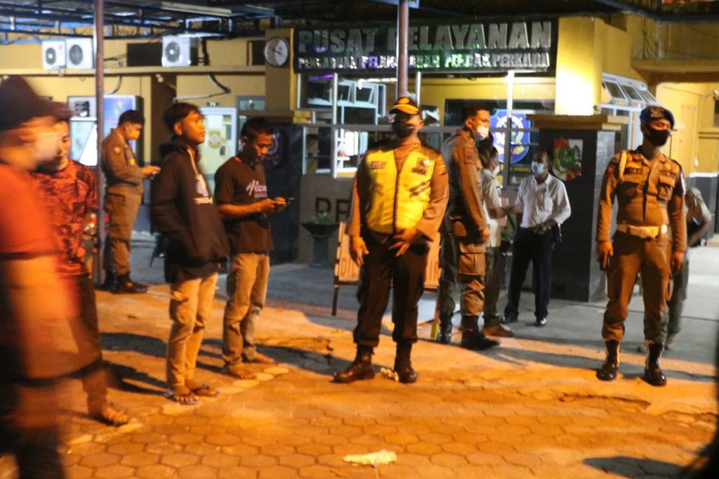 Polresta Pekanbaru Lakukan Patroli KRYD di Tempat Keramaian Kota