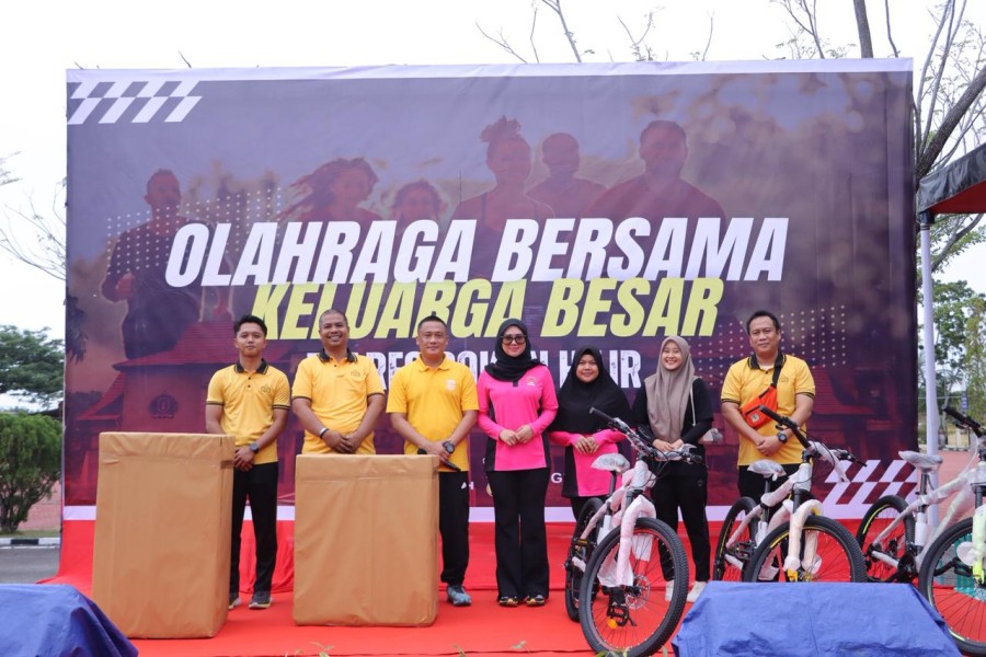 Polres Rohil Olahraga Bersama, Kapolres: Jaga Kekompakan Jelang Ramadan