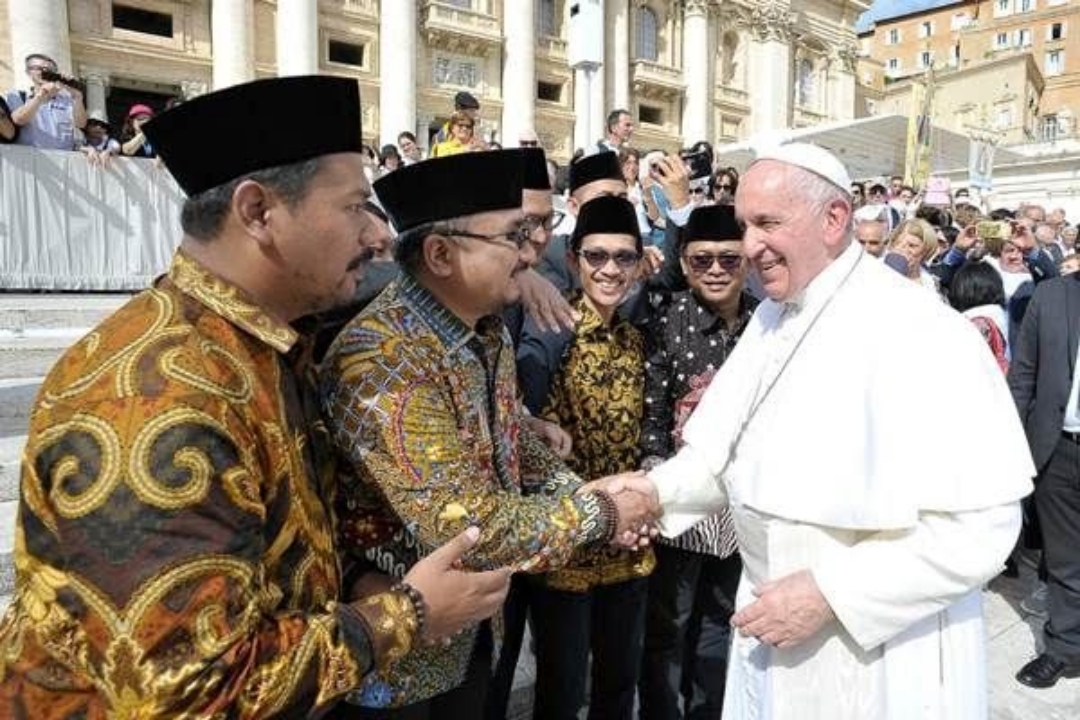 Pimpinan GP Ansor Bertemu Paus Fransiskus di Vatikan