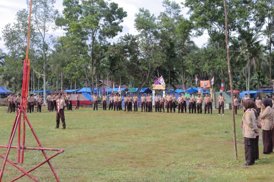 Camat Teluk Belengkong Buka Resmi PORSEKA IV, Ajang Persaudaraan dan Kreativitas Antar Gudep
