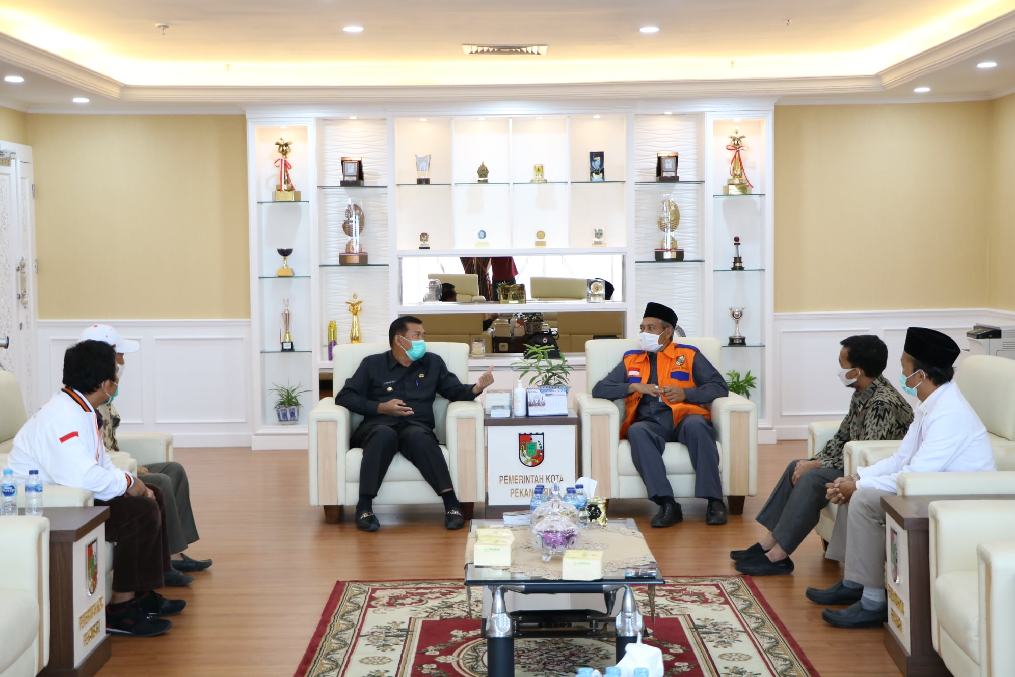 Walikota Pekanbaru Diskusi Soal Sampah Bersama Pengurus DPD PKS Pekanbaru