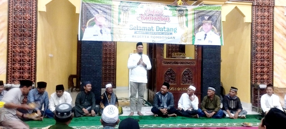 Desa Titian Resak Merupakan Rangkaian Kegiatan Safari Ramadhan yang Terakhir Bupati Inhu