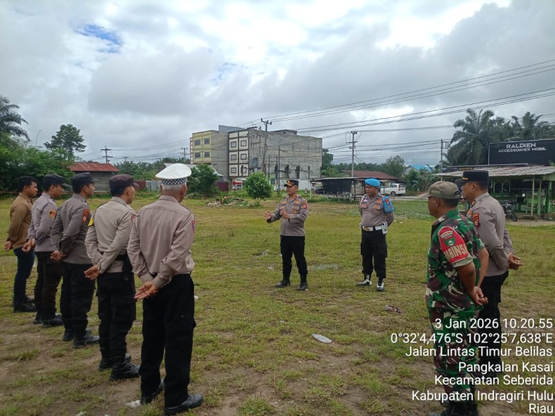 Polisi Dan Para Satuan Terkait Gelar Apel Pengamanan Kegiatan Motocross & Grasstrack 2026