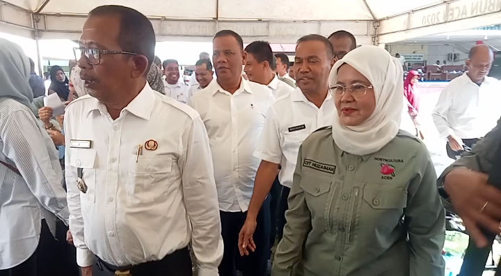 Tekan Inflasi Pemerintah Aceh Gelar Road Show Pasar Tani di Kabupaten Pidie Jaya