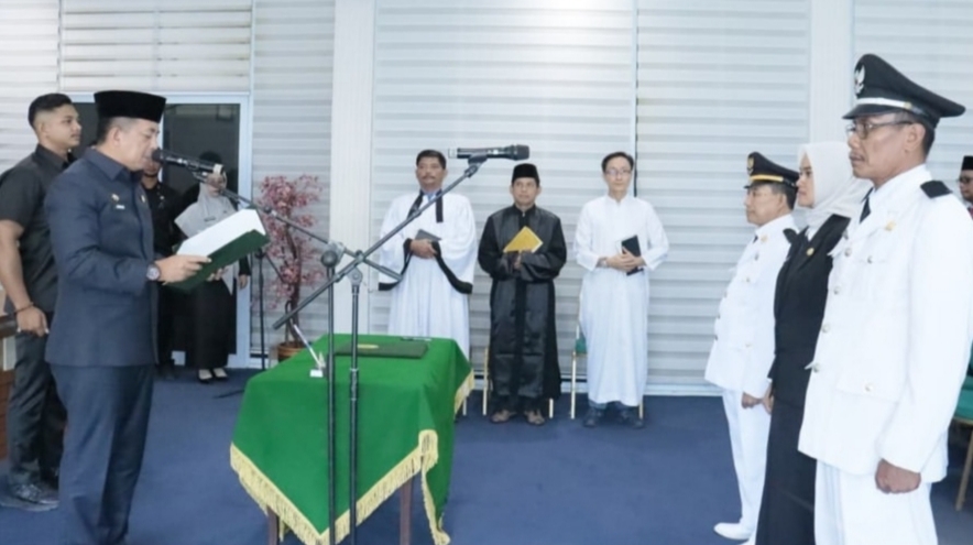 28 Pejabat Administrator dan Pengawas Dilantik, Pemkab Inhu Perkuat Kinerja dan “Gerakan Perubahan”