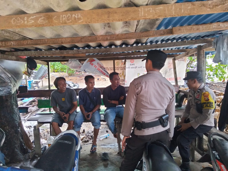 Aipda M. Agung Serukan Pilkada Damai di Desa Air Tawar