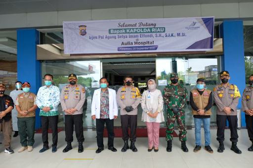 Kunjungi Aulia Hospital, Kapolda Riau Periksa Penanganan Pasien Covid-19